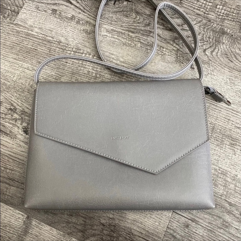 Matt & Nat Riya Clutch